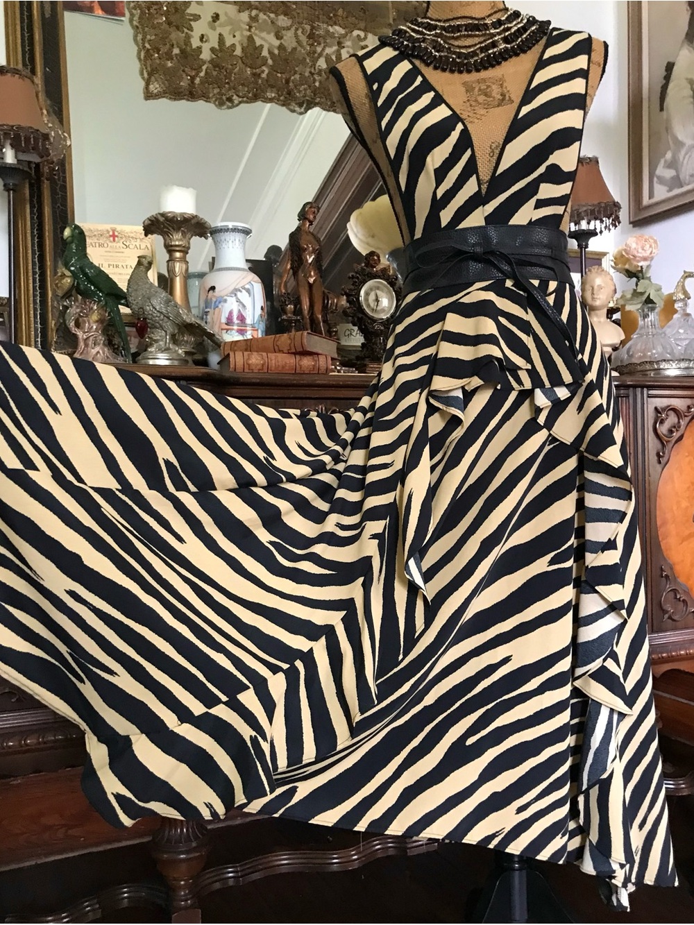 Vintage EPIC Sexy High-Fashion Safari-inspired Boho Zebra Print Dress